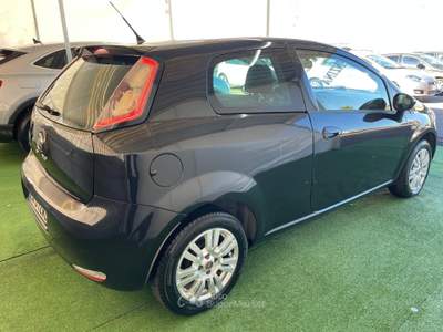 Fiat Punto Evo BENZINA 70CV Nero usata Giugliano