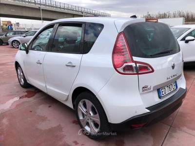 Renault Scénic SCENIC X-MOD 1.5 DIESEL 110CV Bianco usata Giugliano