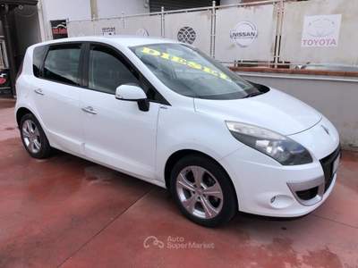 Renault Scénic SCENIC X-MOD 1.5 DIESEL 110CV Bianco usata Giugliano