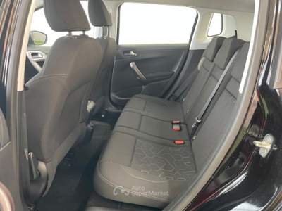 Peugeot 2008 1.2 BENZINA 82CV Nero usata Giugliano