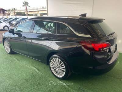 Opel Astra STATION WAGON 1.6 DIESEL 110CV Nero usata Giugliano