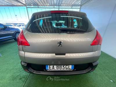 Peugeot 3008 2.0 DIESEL 150CV Oro usata Giugliano