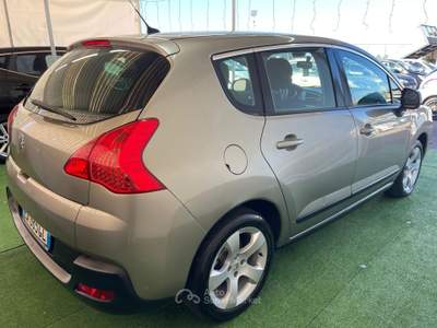 Peugeot 3008 2.0 DIESEL 150CV Oro usata Giugliano