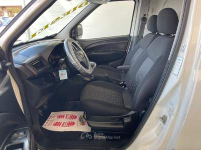 Opel Combo 1.6 DIESEL 105CV FURGONATO Bianco usata Giugliano