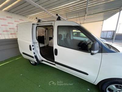Opel Combo 1.6 DIESEL 105CV FURGONATO Bianco usata Giugliano