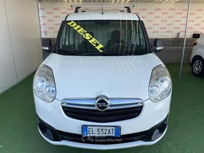 Opel Combo 1.6 DIESEL 105CV FURGONATO Bianco usata Giugliano