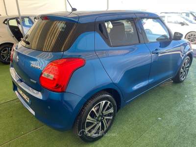 Suzuki Swift 1.2 IBRIDA/BENZINA 83CV Blu/Azzurro usata Giugliano