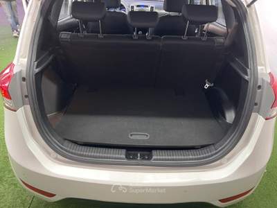 Hyundai ix20 1.4 DIESEL 90CV COMFORT Bianco usata Giugliano