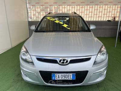Hyundai i30 1.4 BENZINA/GPL 109CV Argento usata Giugliano