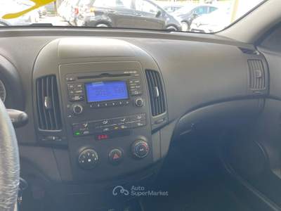 Hyundai i30 1.4 BENZINA/GPL 109CV Argento usata Giugliano