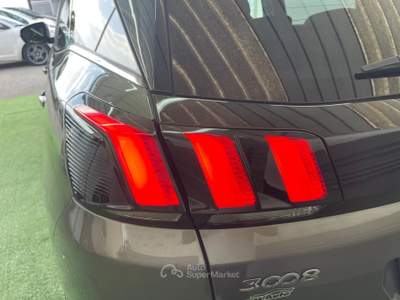 Peugeot 3008 GT LINE 1.5 DIESEL 130CV Grigio usata Giugliano