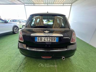MINI One 1.6 DIESEL 109CV Nero usata Giugliano