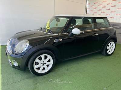 MINI One 1.6 DIESEL 109CV Nero usata Giugliano