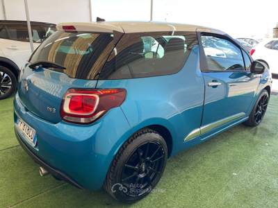 DS Automobiles DS 3 DS3 1.6 DIESEL 75CV SPORT CHIC Blu/Azzurro usata Giugliano
