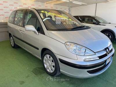 Peugeot 807 2.0 DIESEL 136CV (7 POSTI) Grigio usata Giugliano