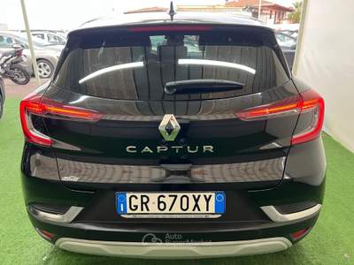 Renault Captur 1.0 BENZINA 91CV TECHNO Nero usata Giugliano