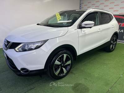 Nissan Qashqai N-CONNECTA 360* 1.5 DIESEL 110CV Bianco usata Giugliano