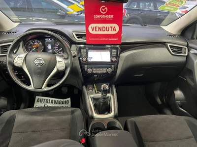 Nissan Qashqai N-CONNECTA 360* 1.5 DIESEL 110CV Bianco usata Giugliano