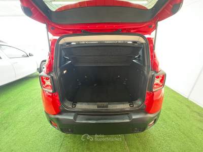 Jeep Renegade LIMITED 1.6 DIESEL 120CV Rosso usata Giugliano