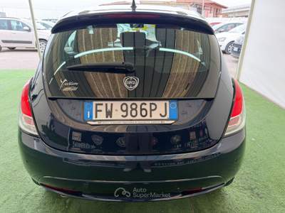 Lancia Ypsilon 1.2 BENZINA/GPL 70CV Blu/Azzurro usata Giugliano