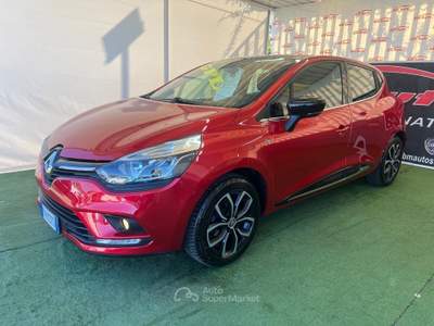 Renault Clio DUEL 900 BENZINA/GPL DI SERIE 90CV Rosso usata Giugliano