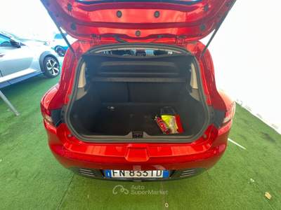 Renault Clio DUEL 900 BENZINA/GPL DI SERIE 90CV Rosso usata Giugliano