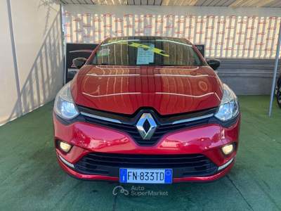 Renault Clio DUEL 900 BENZINA/GPL DI SERIE 90CV Rosso usata Giugliano
