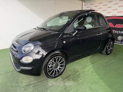 Fiat 500 DOLCEVITA 1.0 BENZINA/IBRIDA 70CV Nero usata Giugliano