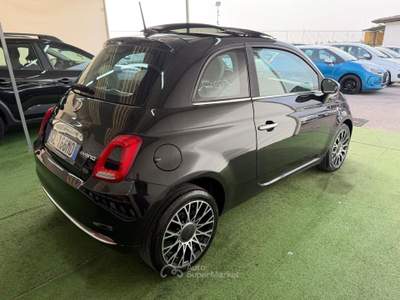 Fiat 500 DOLCEVITA 1.0 BENZINA/IBRIDA 70CV Nero usata Giugliano