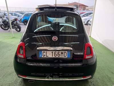 Fiat 500 DOLCEVITA 1.0 BENZINA/IBRIDA 70CV Nero usata Giugliano