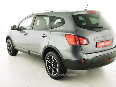 Nissan Qashqai 2.0 dCi DPF 4WD Tekna CAMBIO AUTOMATICO Grigio usata Crema