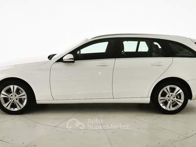 Mercedes-Benz Classe C d S.W. Auto Business Bianco usata Crema