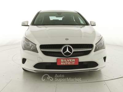 Mercedes-Benz CLA d S.W. Automatic Sport Bianco usata Crema