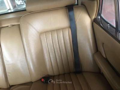 Rolls Royce Silver Spirit/Spur 173cv Nero usata Erba