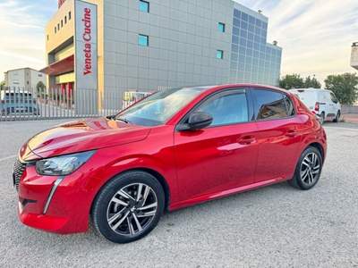 Peugeot 208 peugeot 208 Rosso usata Bonefro