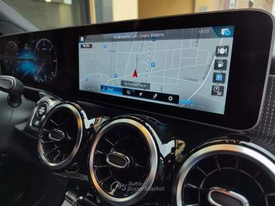 Mercedes-Benz Classe GLB GLB 200 d Automatic Sport Plus Navi/Led/telecamera/FULL Grigio usata Cesano Maderno