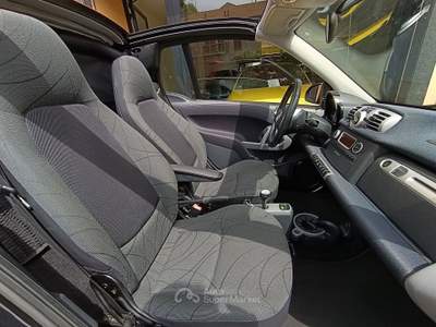 Smart ForTwo 1.0 71cv MHD cabrio passion FL Capote rossa Nero usata Cesano Maderno