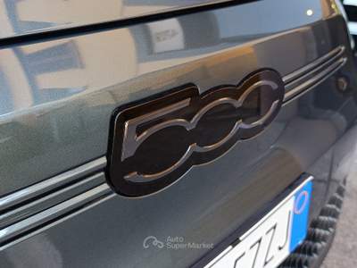 Fiat 500 500e Giorgio Armani 42 kWh (118cv) praticamente nuova Verde usata Cesano Maderno