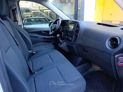 Mercedes-Benz Vito 114 CDI Furgone Compact mod 20 Apple car Play Bianco usata Cesano Maderno