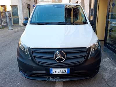 Mercedes-Benz Vito 114 CDI Furgone Compact mod 20 Apple car Play Bianco usata Cesano Maderno