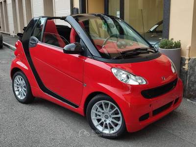 Smart ForTwo 1.0 71cv MHD cabrio passion Rosso usata Cesano Maderno