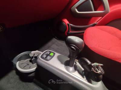 Smart ForTwo 1.0 71cv MHD cabrio passion Rosso usata Cesano Maderno