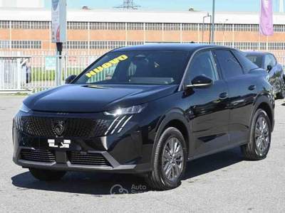Peugeot 3008 Hybrid 145 e-DCS6 Allure Nero usata Pianezza