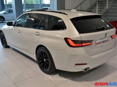BMW Serie 3 318d D TOURING 150 CV STEPTRONIC FARI ADATTIVI + TETTO Bianco usata Quinzano D'oglio