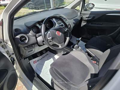 Fiat Punto 1.3 MJT II S&S 95 CV 5 porte Street Bianco usata Lavis