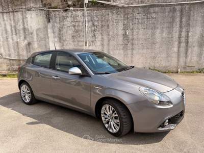 Alfa Romeo Giulietta 100% perfetto usata Pignataro Maggiore