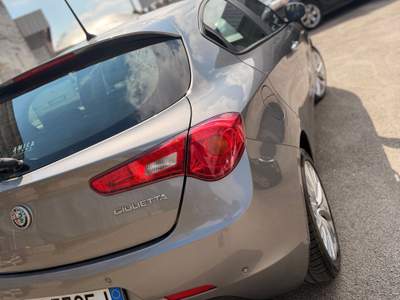 Alfa Romeo Giulietta 100% perfetto usata Pignataro Maggiore