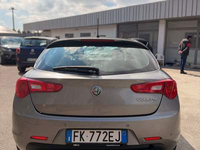 Alfa Romeo Giulietta 100% perfetto usata Pignataro Maggiore