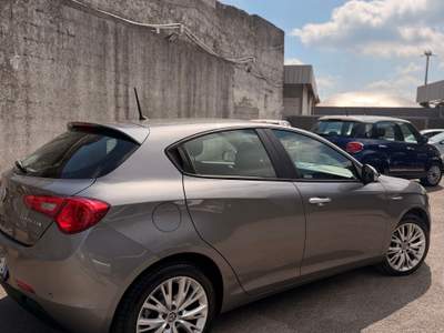 Alfa Romeo Giulietta 100% perfetto usata Pignataro Maggiore
