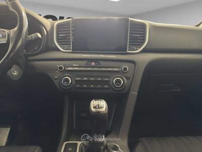 Kia Sportage  - sportage 1.6 crdi business class 2wd 115cv Bianco usata Pisa